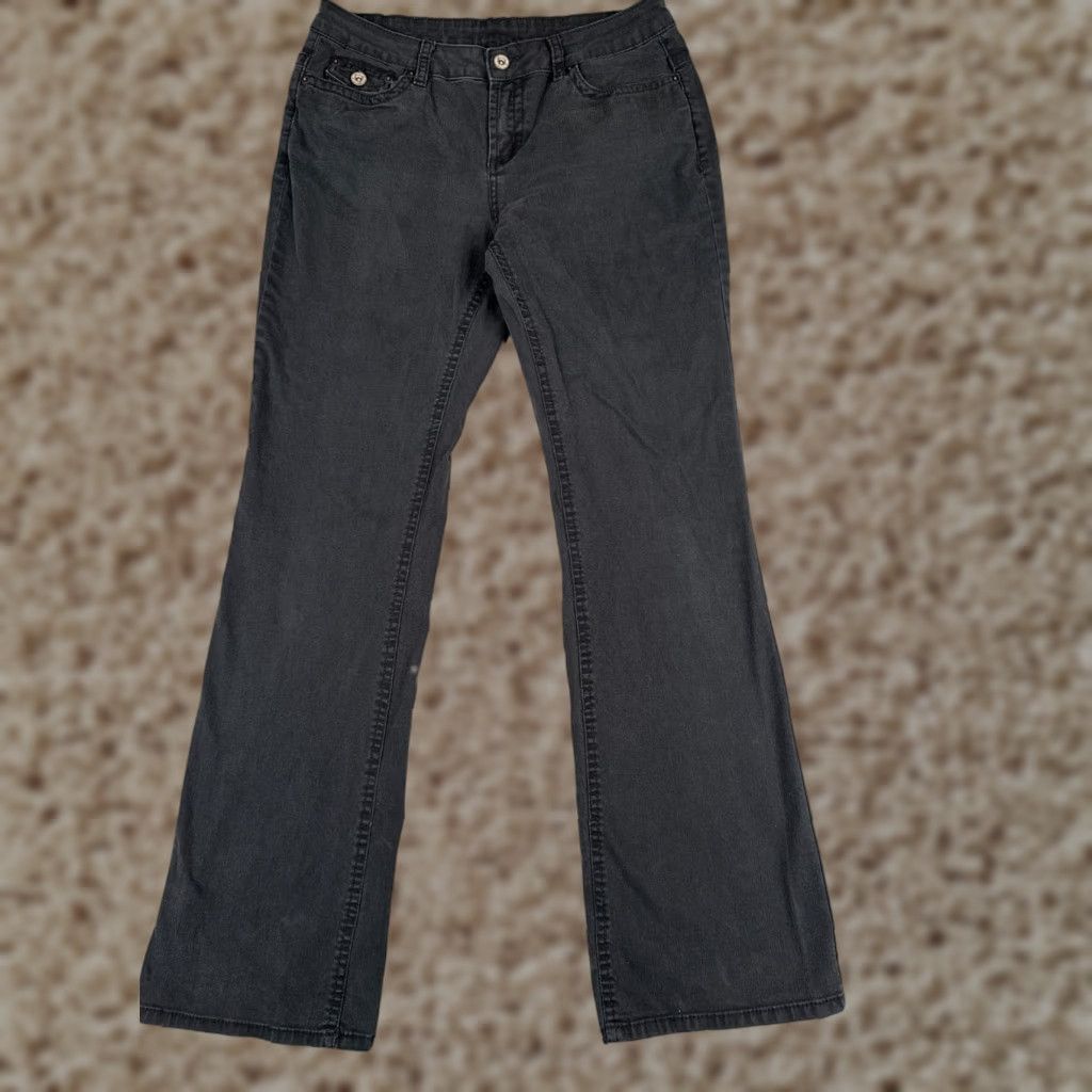 Faded Glory Faded Glory Jeans Womens 6 Black Denim Flared Mid Rise Cotton Blend 28x31 Size 28" / US 6 / IT 42 - 1 Thumbnail