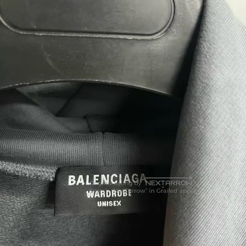 Balenciaga Balenciaga Grey logo print pullover hooded long sleeve Size US L / EU 52-54 / 3 - 2 Thumbnail
