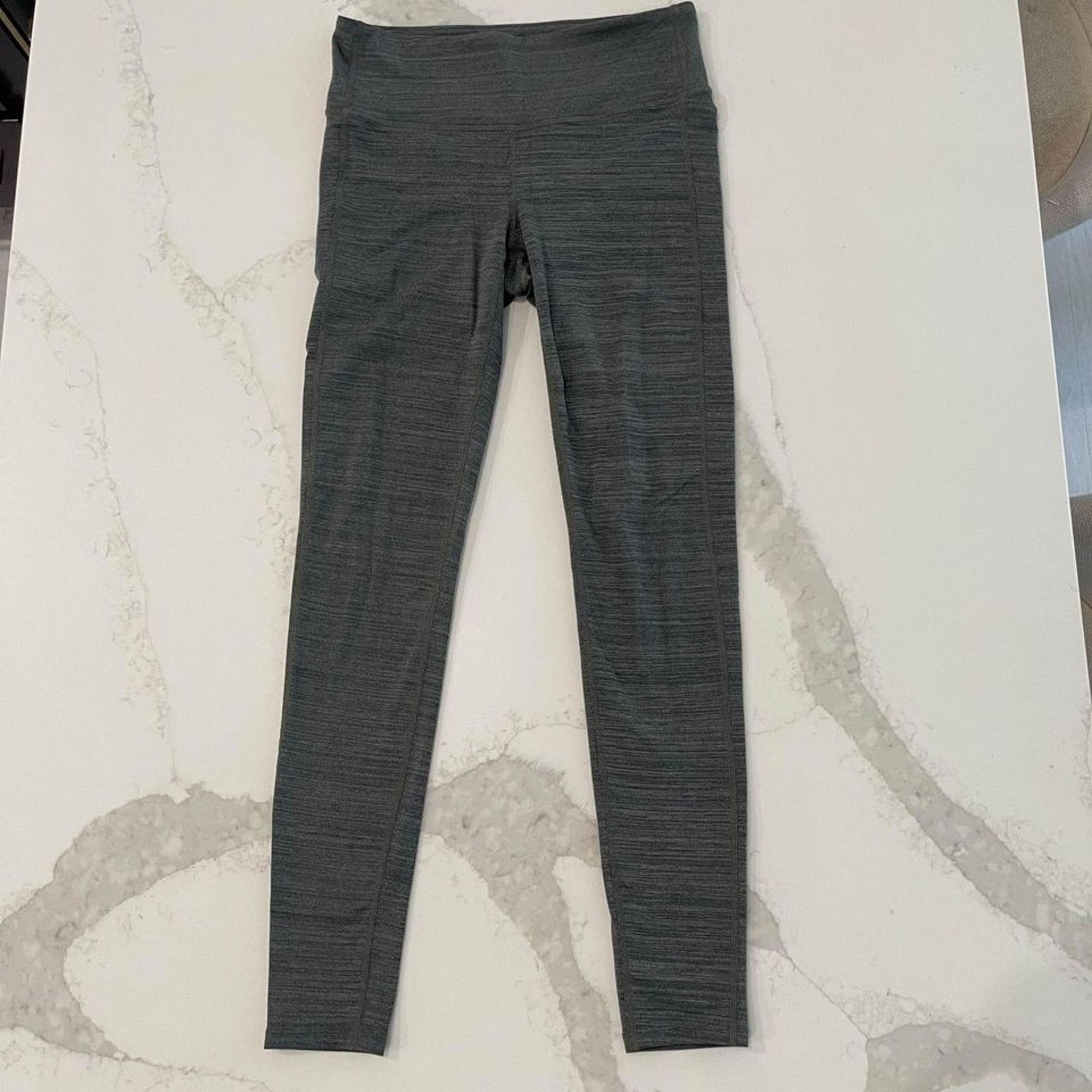 Athleta Athleta Chaturanga HighRise Tight Gray Leggings Womens Small Size 27" / US 4 / IT 40 - 1 Thumbnail