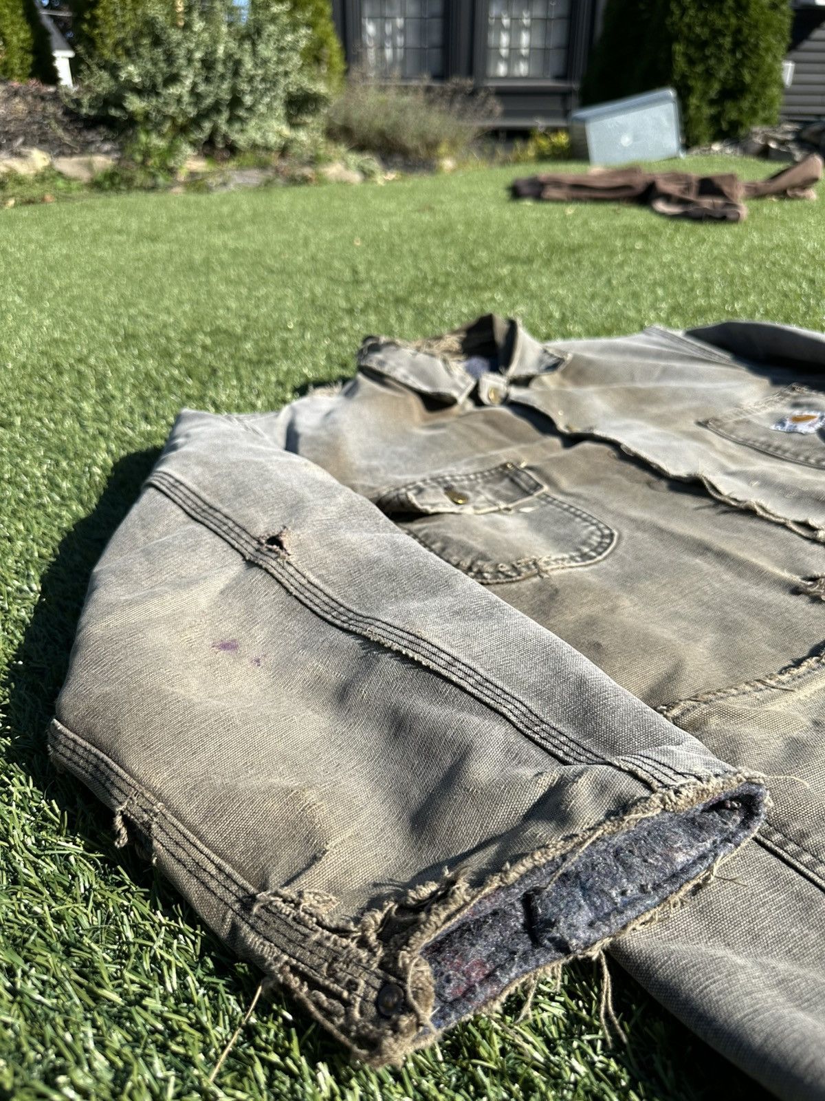Carhartt Thrashed 90s Carhartt barn coat insane fade Size US L / EU 52-54 / 3 - 7 Thumbnail