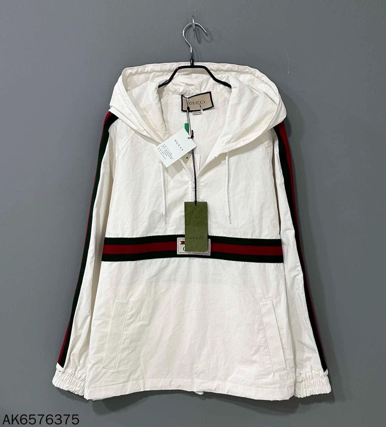 Gucci Gucci White half-zip hoodie 2501-Nextarrow Size US S / EU 44-46 / 1 - 1 Thumbnail