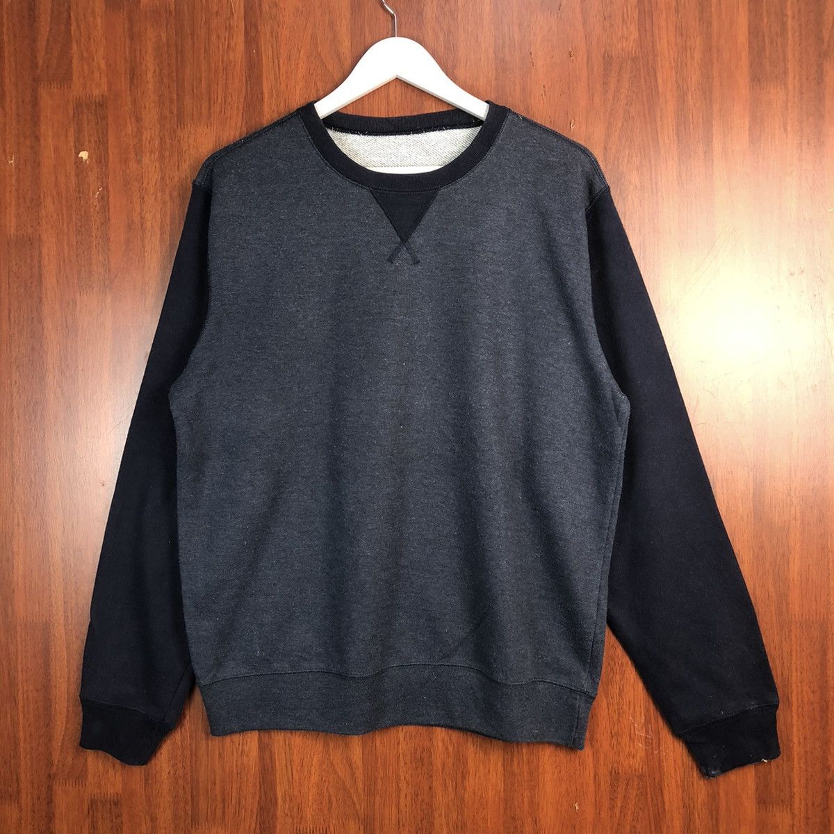 Uniqlo × Vintage Uniqlo Dark Blue Sweatshirt #7556 Size US M / EU 48-50 / 2 - 1 Thumbnail