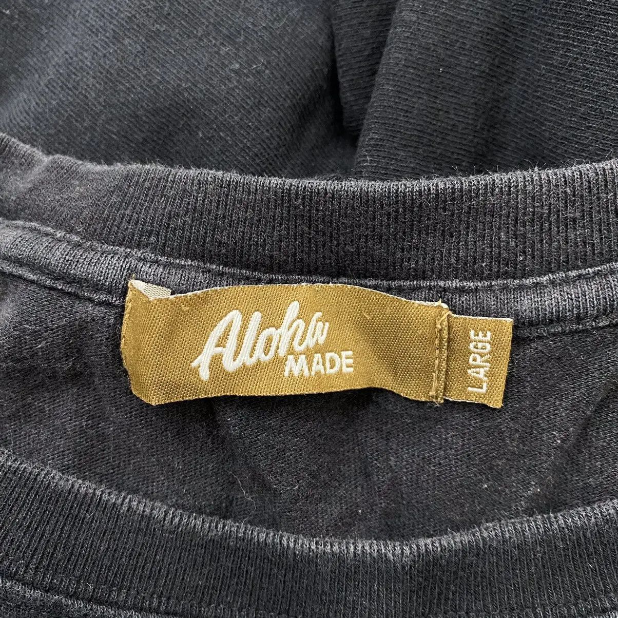 Other ALOHA MADE HAWAII Whale Moana Kohola Tee Shirt Top Size L / US 10 / IT 46 - 7 Thumbnail