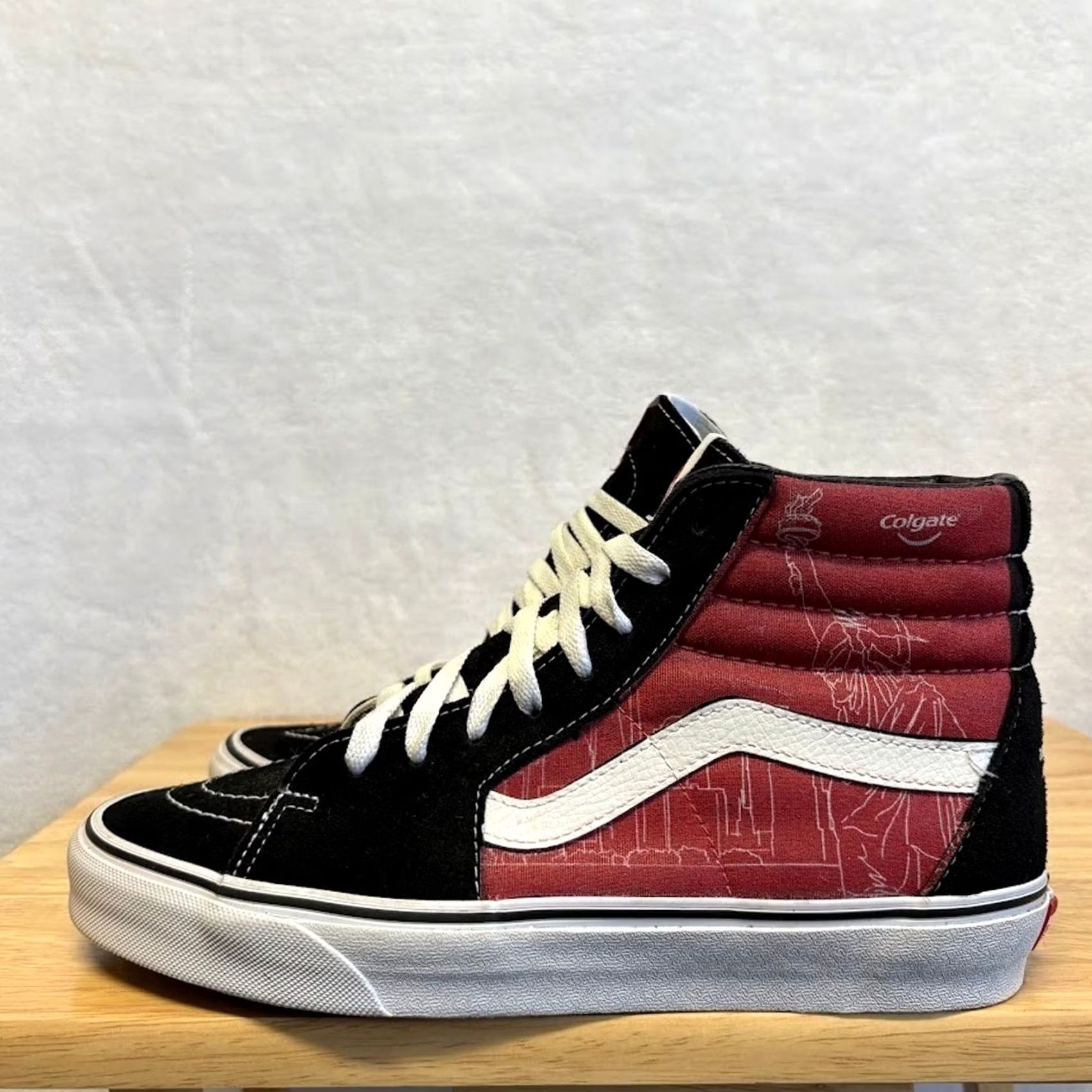 Vans Vans SK8-Hi Black Red High Top Sneaker Colgate 2021 Award Winner Mens Size 8.5 Size US M / EU 48-50 / 2 - 3 Thumbnail