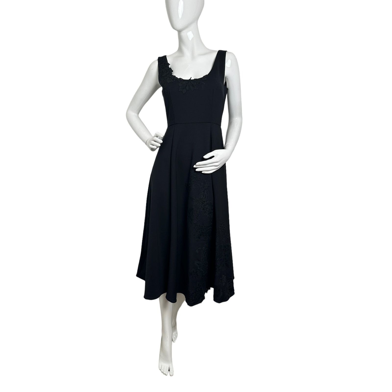 Kate Spade Kate Spade Floral Lace Appliqué Mainline Dress Black Size 6 Size M / US 6-8 / IT 42-44 - 3 Thumbnail