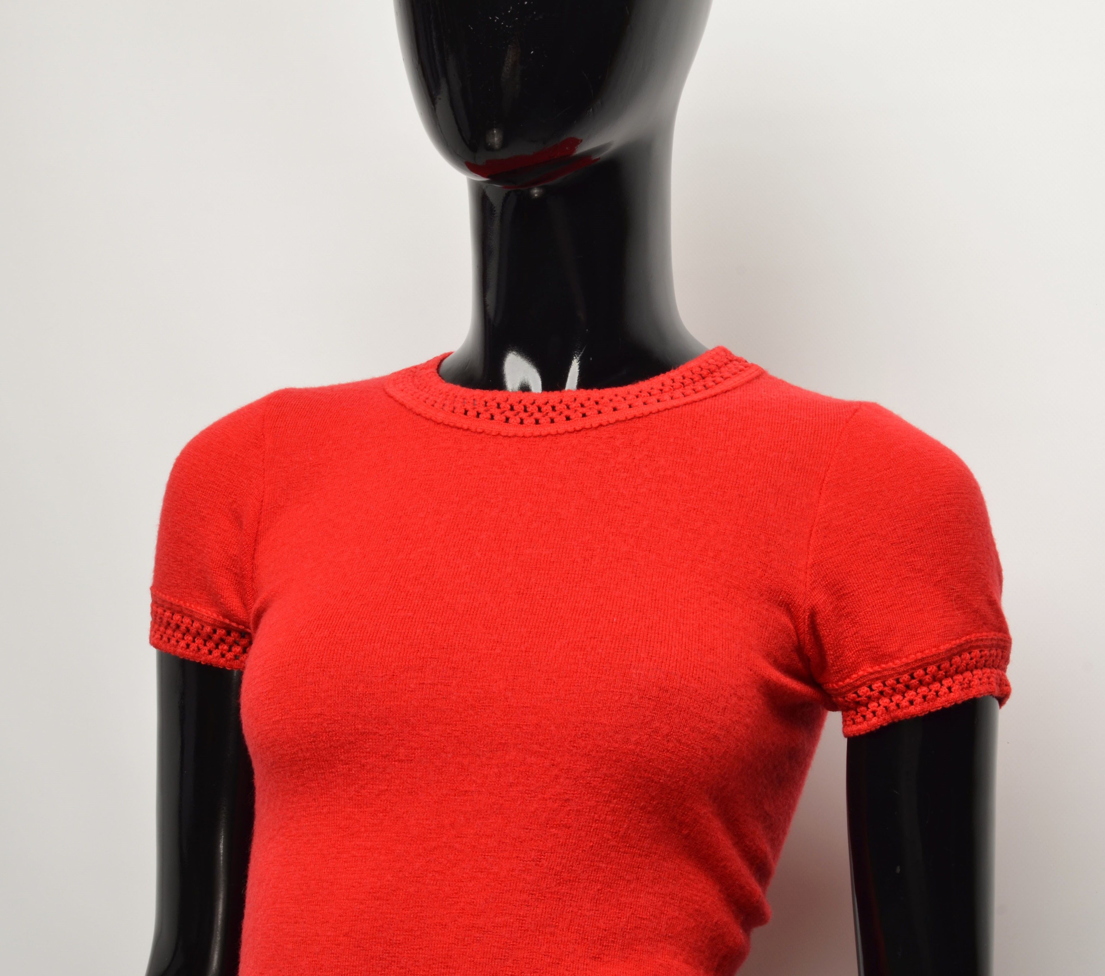 Hanro Vintage Hanro of Switzerland 80's Red Pure Wool Top T-shirt Size XS / US 0-2 / IT 36-38 - 3 Thumbnail