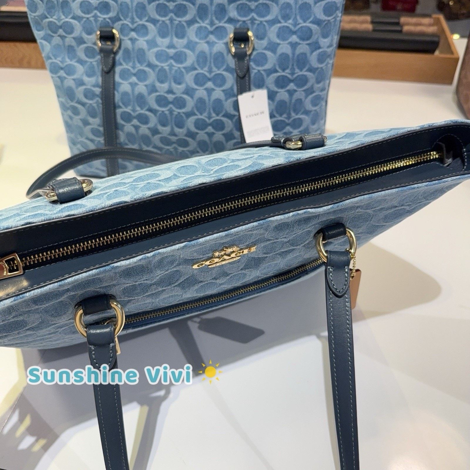 Coach NWT Bundle Coach Station Tote CDB88 Swagger Chain CAX00 Gold Size ONE SIZE - 5 Thumbnail