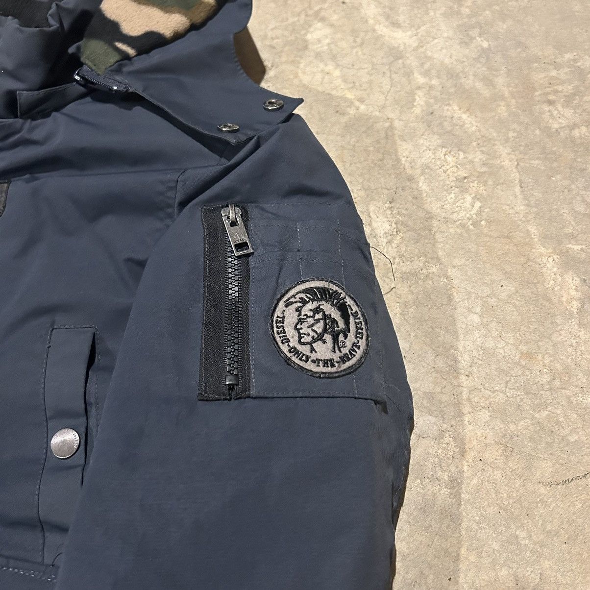 Diesel Diesel Fleece Lined Hooded Cargo Bomber Jacket Rare Designer Size US S / EU 44-46 / 1 - 3 Thumbnail