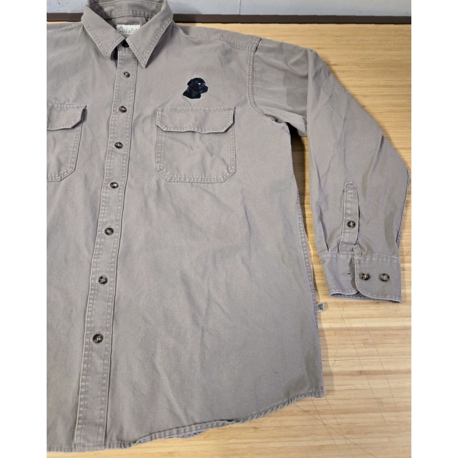 Vintage Cabela's Button-Up Shirt Men XL Beige Embroidered Dog Casual Workwear Pocket Long Sleeve Button-Down Collar Size US XL / EU 56 / 4 - 2 Thumbnail