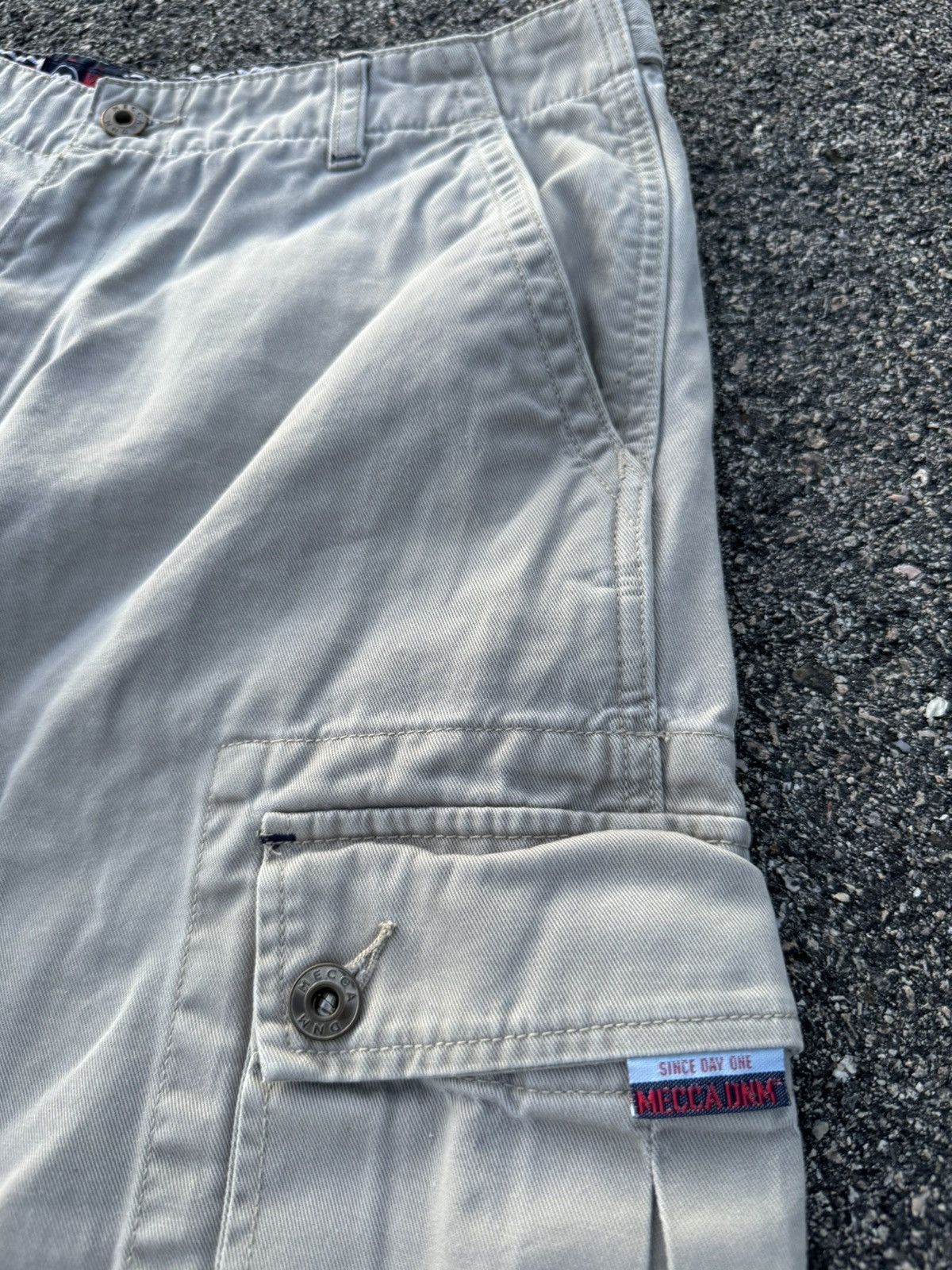 Mecca × Vintage Vintage Mecca Shorts Baggy Y2K Size US 32 / EU 48 - 4 Thumbnail