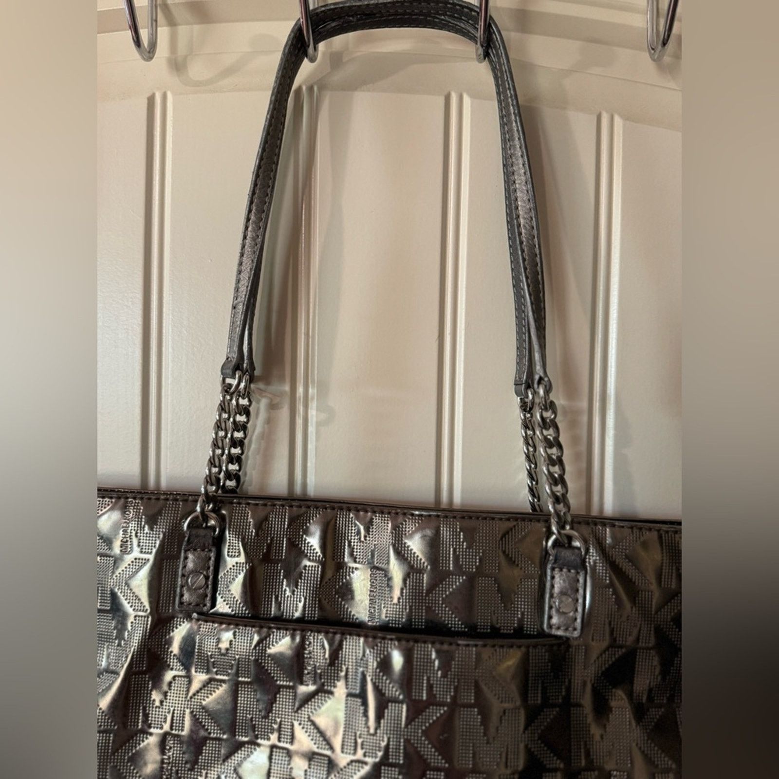 Michael Kors MICHAEL KORS 🩶 Monogrammed Metallic Tote with Silver Chains Size ONE SIZE - 3 Thumbnail