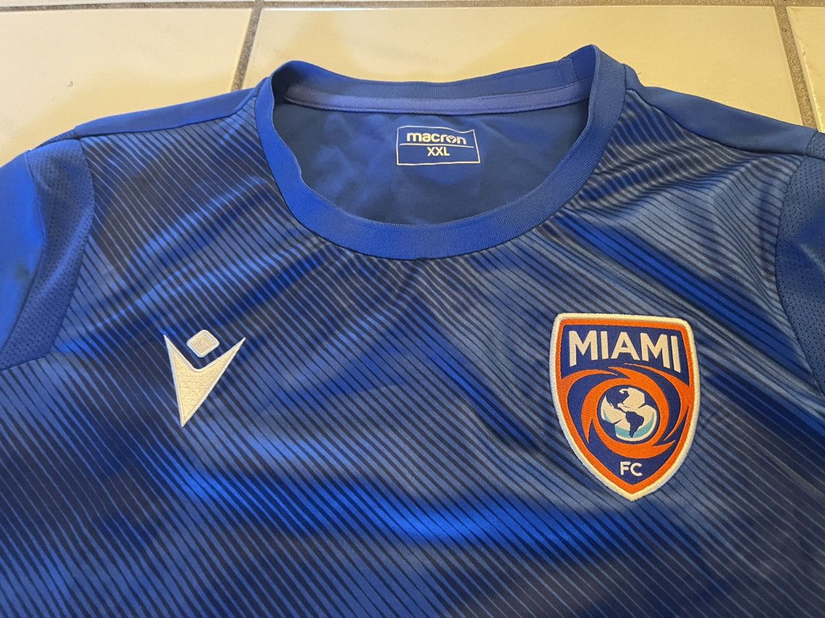 Macron Men’s Macron MPerformance NASL Miami FC Soccer Jersey XXL Size US XXL / EU 58 / 5 - 2 Thumbnail