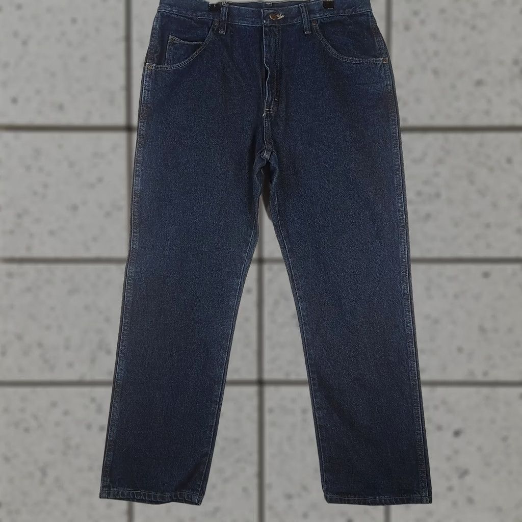 Wrangler Wrangler Jeans 36x30 Mens Regular Fit Denim Straight Leg NWT Five Star Premium Denim Blue 5-Pocket Zip Regular Inseam 30 Vintage: No Size US 36 / EU 52 - 1 Thumbnail
