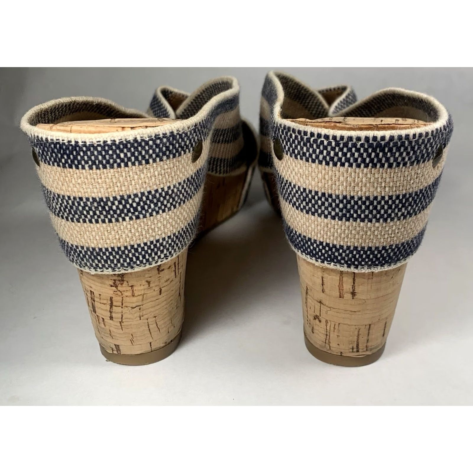 Lucky Brand Lucky Brand Beige Studded Cork Wedge Heel Slip-On Sandals Women’s Sz 7.5 Size US 8 / IT 38 - 4 Thumbnail