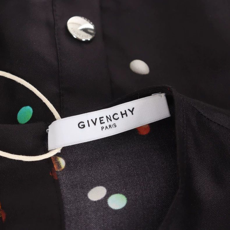 Givenchy Givenchy Silk shirt, size S, color-blocked. Made in Italy, Size US S / EU 44-46 / 1 - 3 Thumbnail