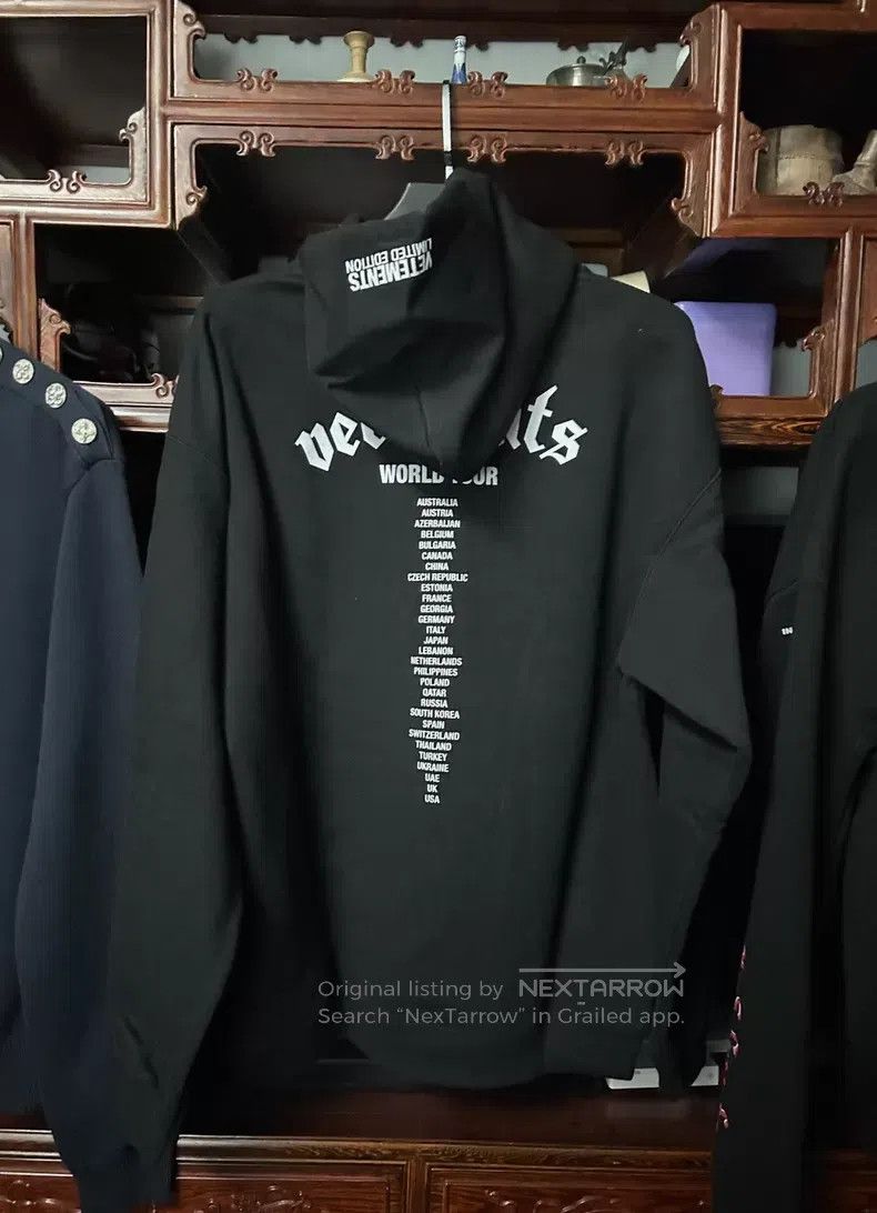 Vetements VETEMENTS Band Sweatshirt Size US XS / EU 42 / 0 - 2 Thumbnail