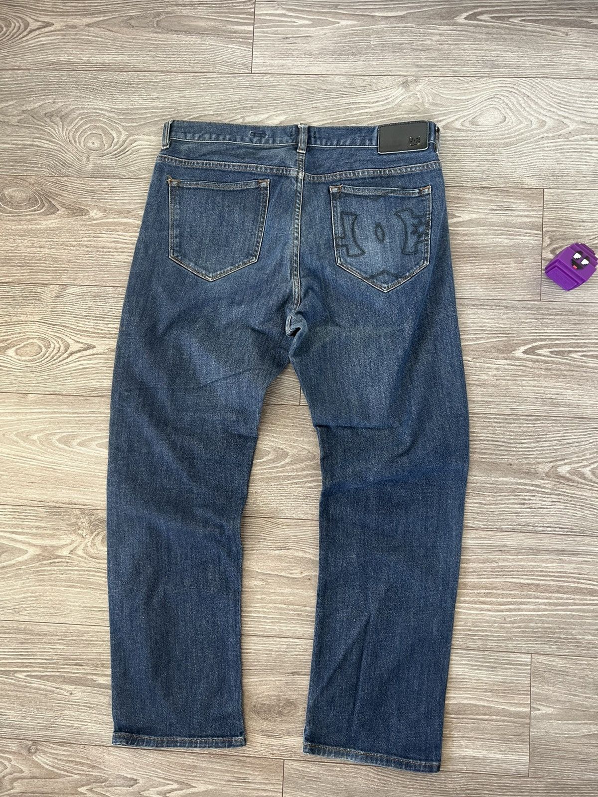 DC Vintage Dc Shoes Big Logo Loose Fit Y2K Opium Selvage Jeans Size US 34 / EU 50 - 2 Thumbnail