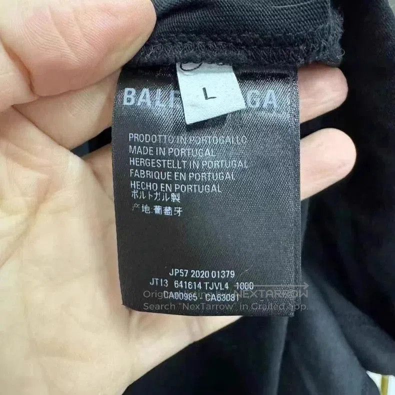 Balenciaga Balenciaga Defile Back Print T-Shirt. Size US L / EU 52-54 / 3 - 5 Thumbnail