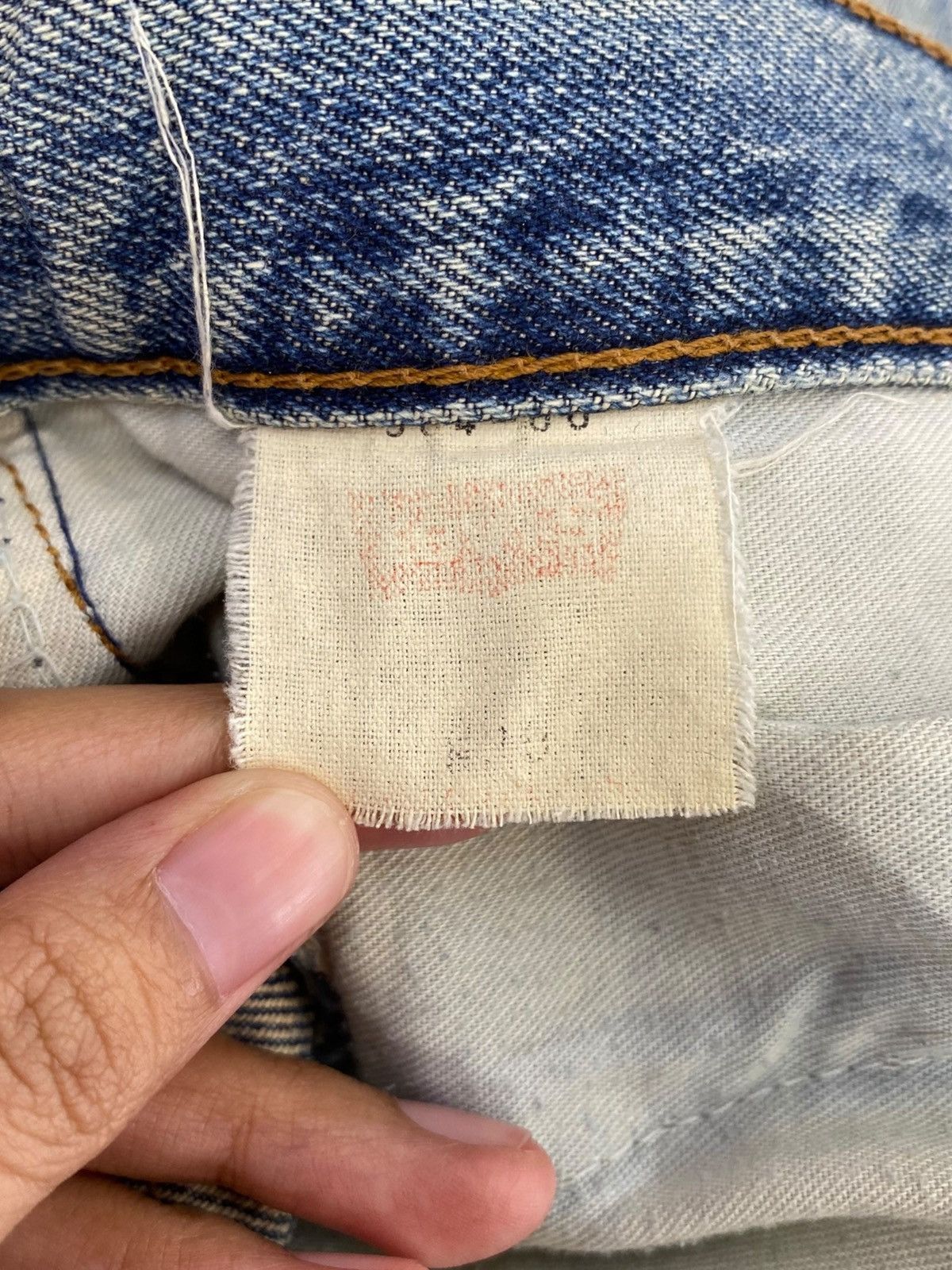 Levi's Vintage Levi’s Acid Light Blue Wash Style Loose Jeans Size US 29 - 10 Thumbnail