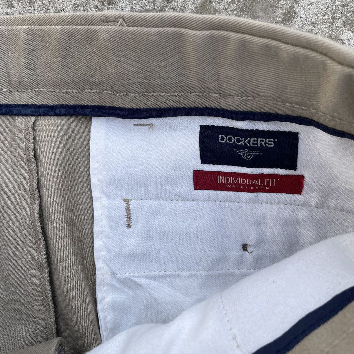 Dockers Vintage Trousers Dockers W31xL32 Pants Y2K Old Money Size US 31 - 9 Thumbnail