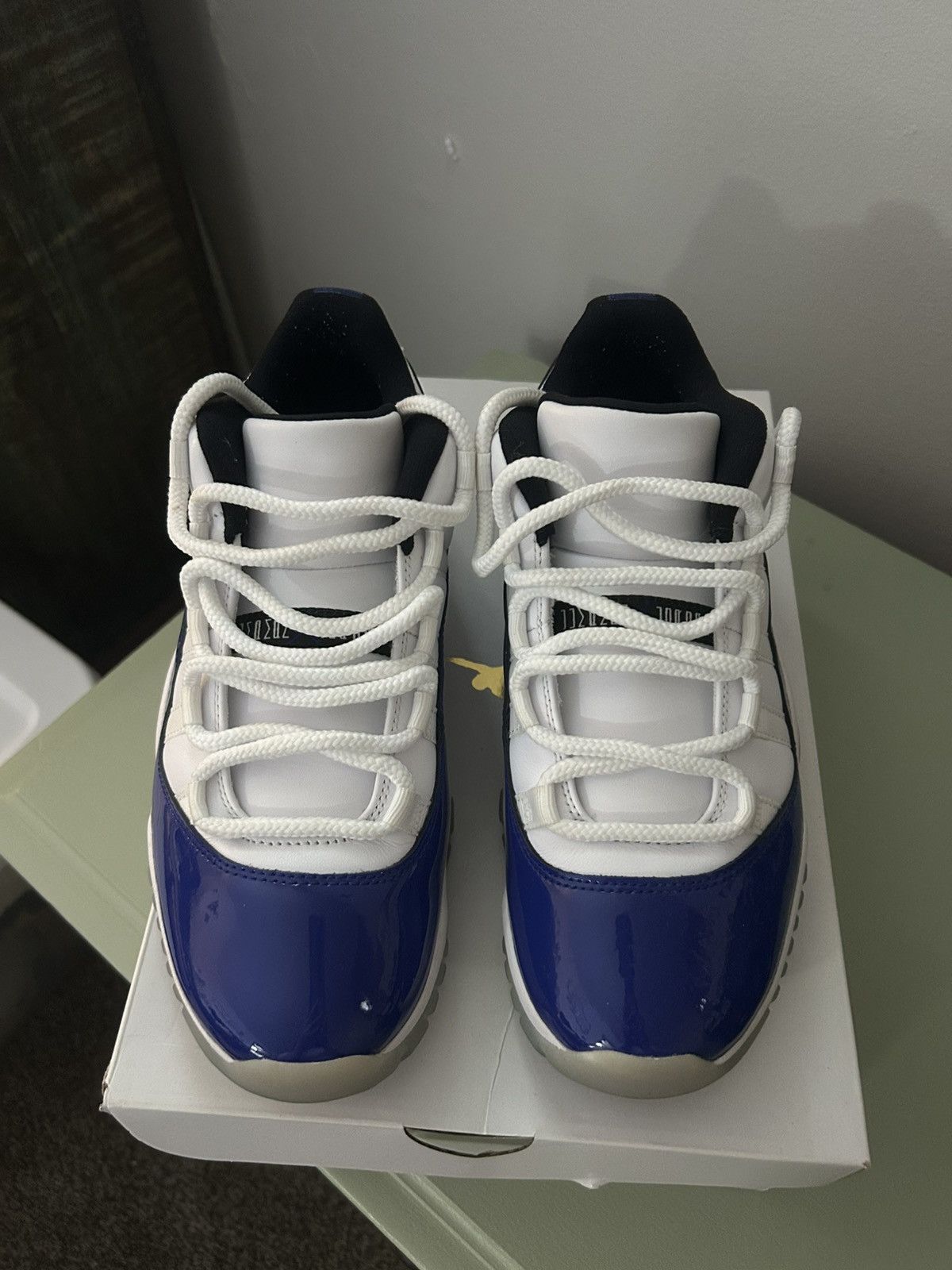 Jordan Brand Women’s jordan 11 low Size US 10 / IT 40 - 2 Thumbnail