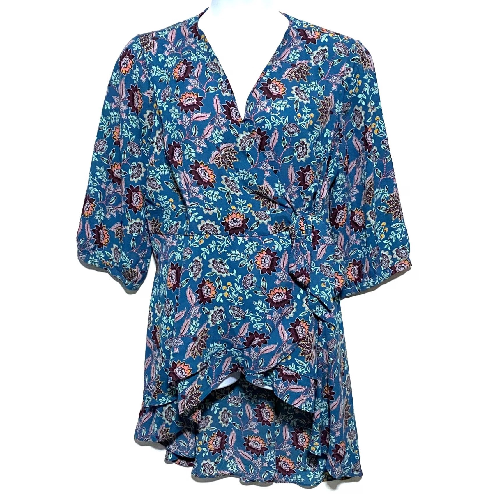 Torrid Torrid 2X Blouse Georgette Floral Wrap Tunic V Neck Boho Flowy Feminine Shirt Women Plus 2X Blue Floral Wrap Tunic Blouse Size XXL / US 16-18 / IT 52-54 - 2 Thumbnail