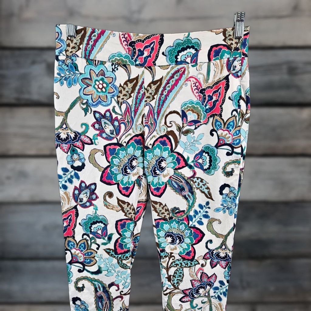 Vintage Chico's Womens So Slimming Crop Pants Sz 6 Blue Pink Floral Pull On Mid Rise Cropped Size 28" / US 6 / IT 42 - 1 Thumbnail