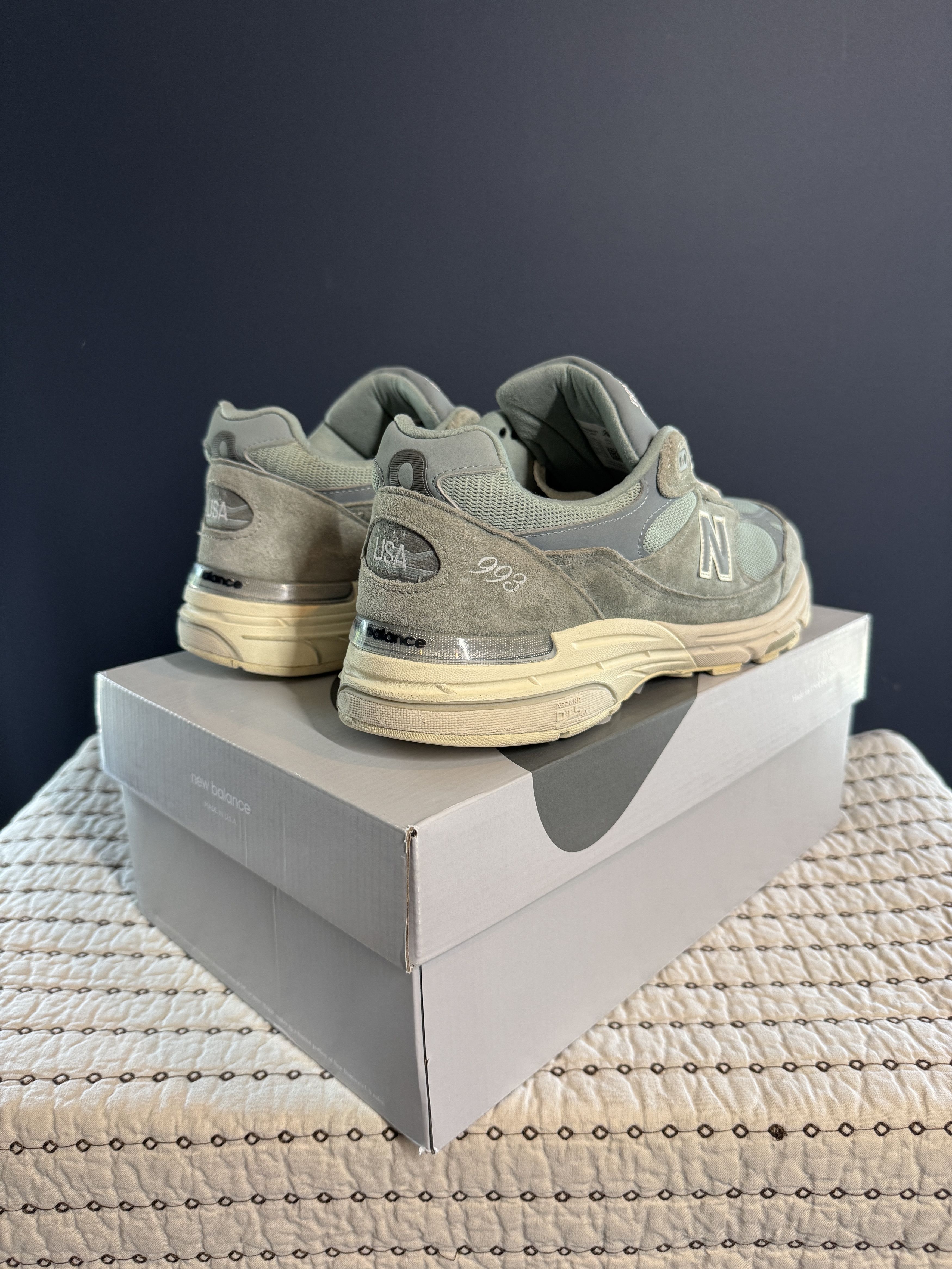 Kith × New Balance 2022 KITH X NEW BALANCE 993 PISTACHIO MADE IN USA SIZE 10.5 Size US 10.5 / EU 43-44 - 2 Thumbnail