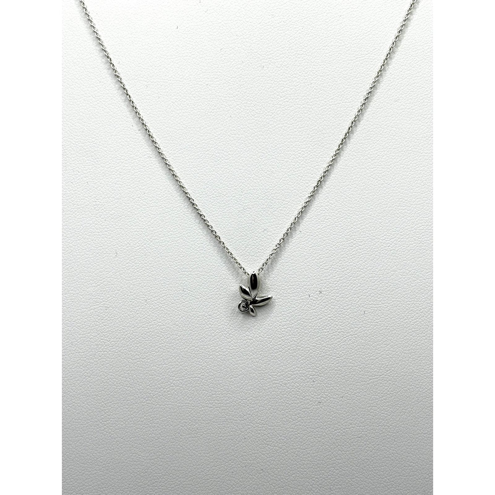 Tiffany & Co. TIFFANY & CO. Paloma Picasso Olive Leaf Necklace Size ONE SIZE - 3 Thumbnail