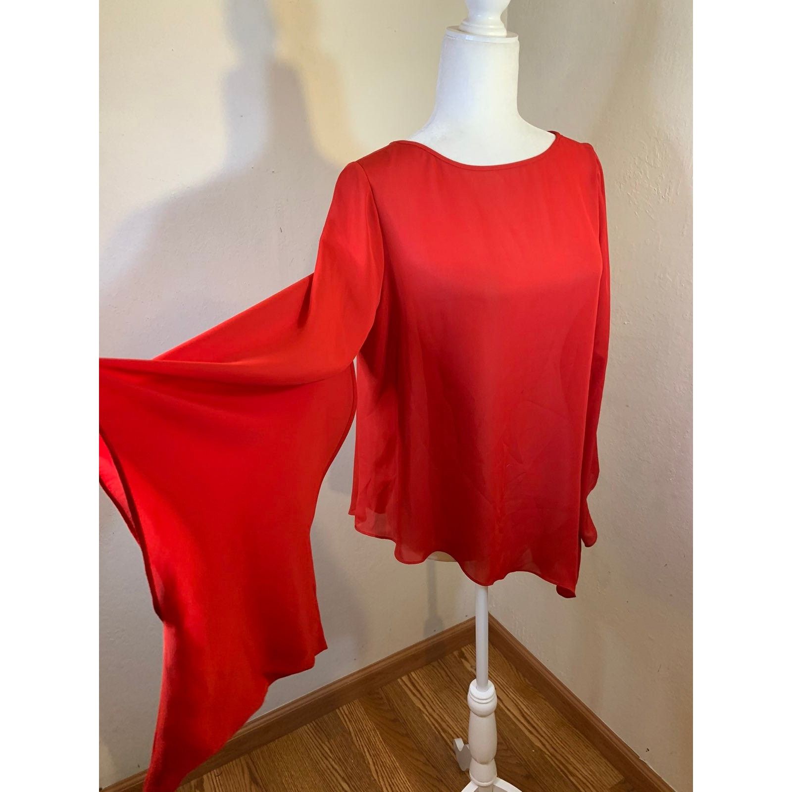 Vince Camuto Red Vince Camuto blouses for women Size XS Size XS / US 0-2 / IT 36-38 - 5 Thumbnail