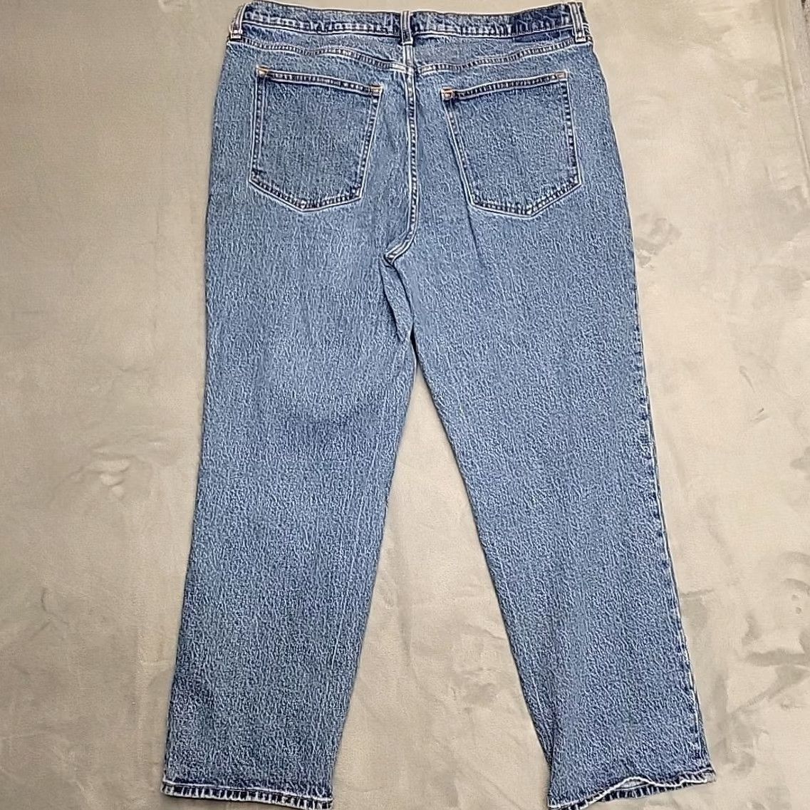 Abercrombie & Fitch VINTAGE Abercrombie & Fitch Jeans Women 18S Blue The 90s Straight Ultra High Rise Casual Jeans Women 18W Blue 5-Pocket Design 90s Mens Womens Size 40" / US 18 - 7 Thumbnail