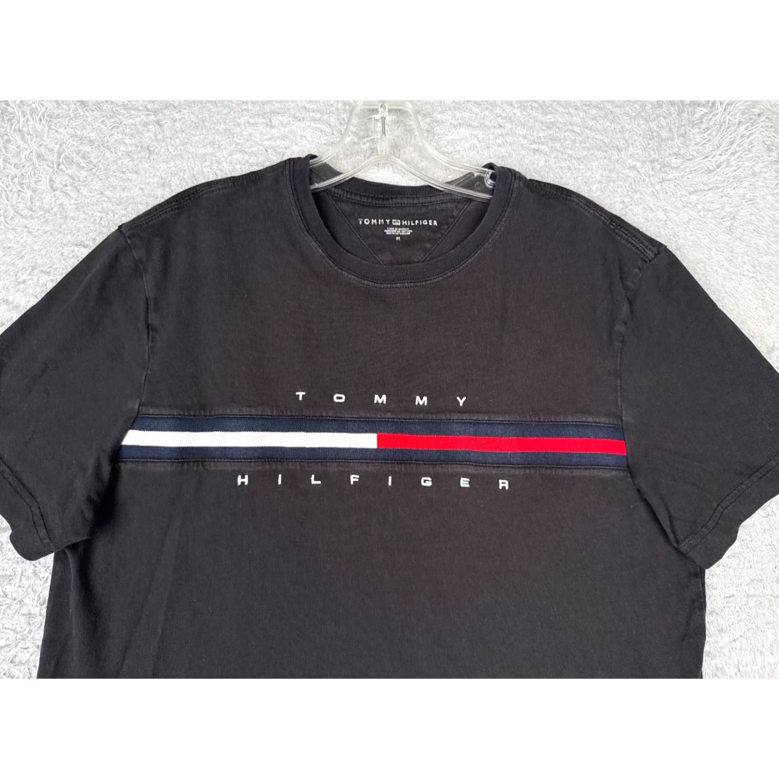 Tommy Hilfiger Tommy Hilfiger Shirt Medium Black Crew Neck Short Sleeve 100% Cotton Logo Embroidered Mens Size US M / EU 48-50 / 2 - 4 Thumbnail
