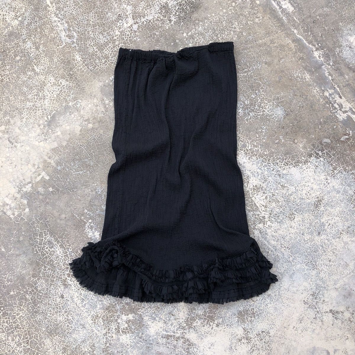 Issey Miyake ME Issey Miyake Pleated Midi Skirt Size 30" / US 8 / IT 44 - 1 Thumbnail