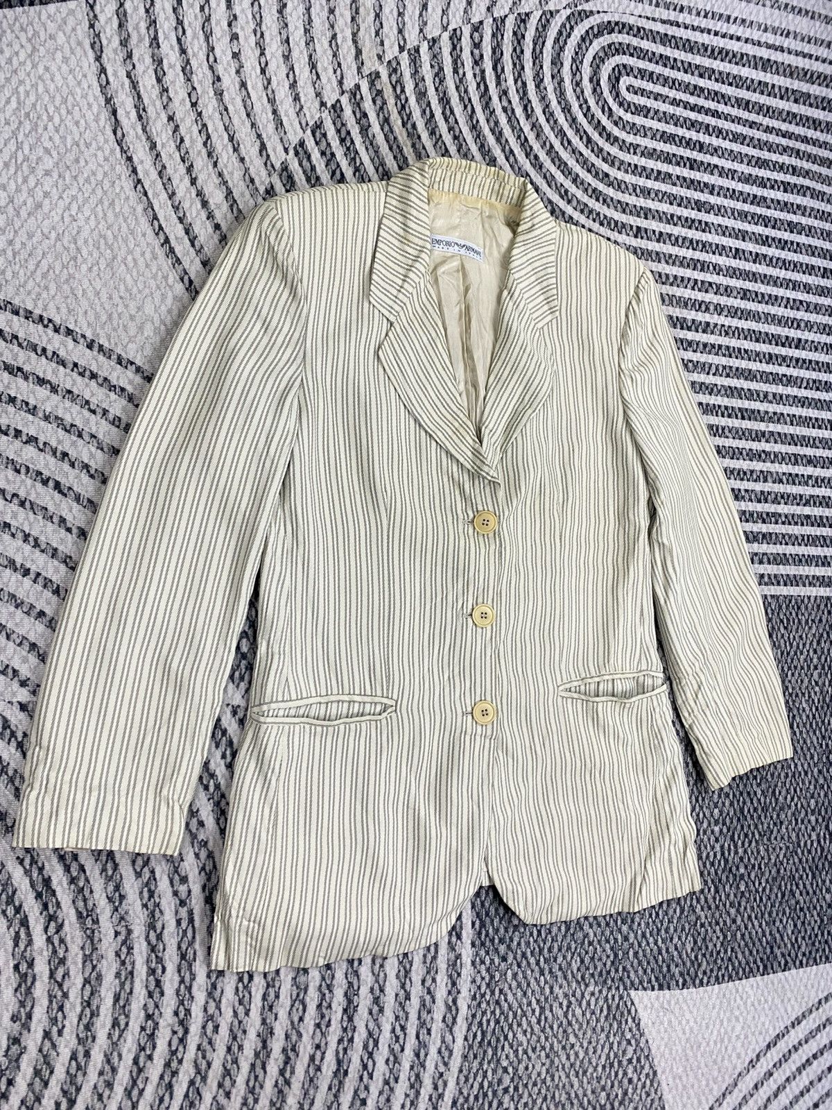 Emporio Armani Vintage Emporio Armani Minimalist Pinstriped Blazer Size S / US 4 / IT 40 - 3 Thumbnail