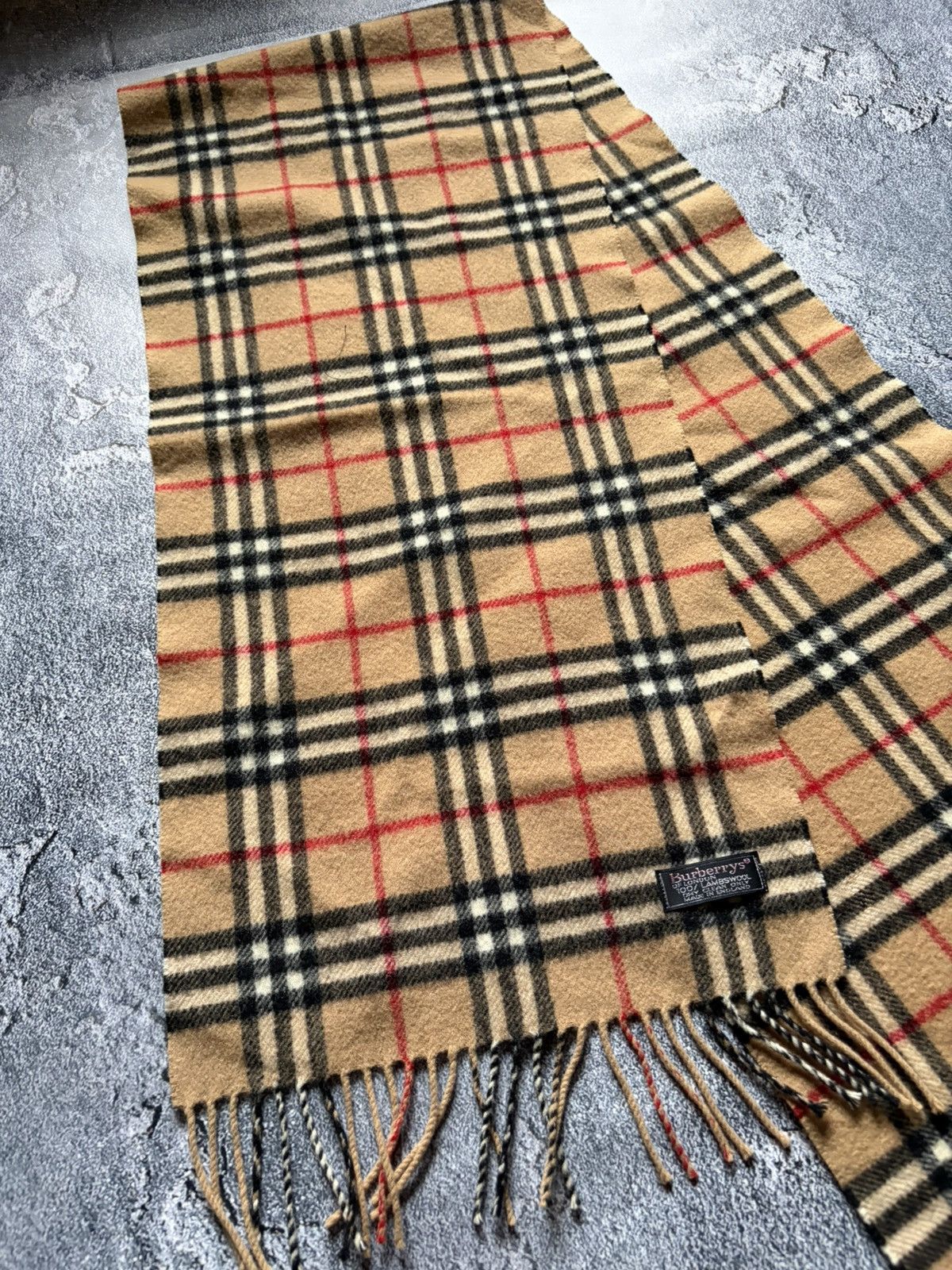 Burberry Vintage Burberrys Scarf/Muffler/Neckwear Size ONE SIZE - 2 Thumbnail