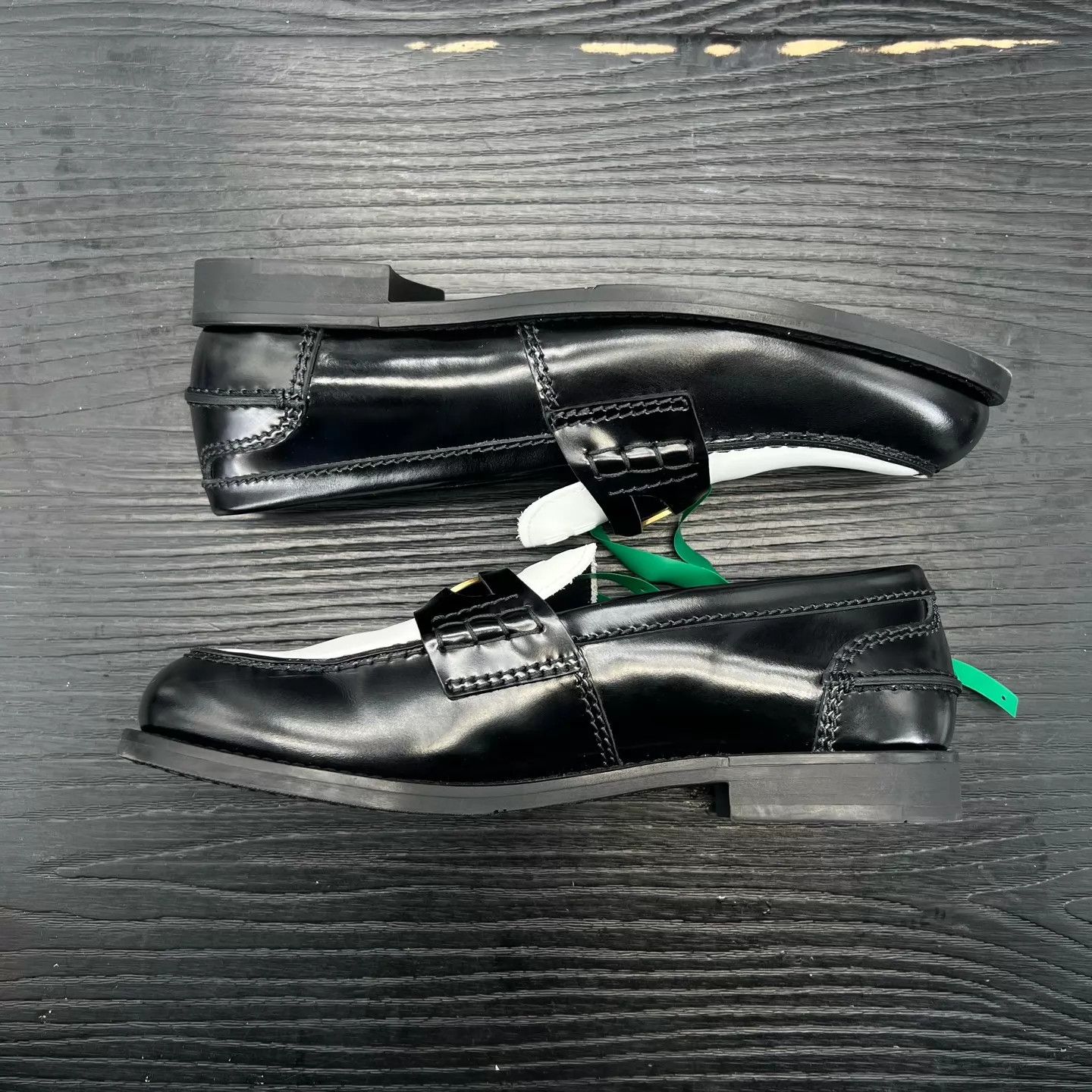 Miu Miu MIU MIU Penny Black & White Gold Women's 38 Like New Size US 7.5 / IT 37.5 - 3 Thumbnail