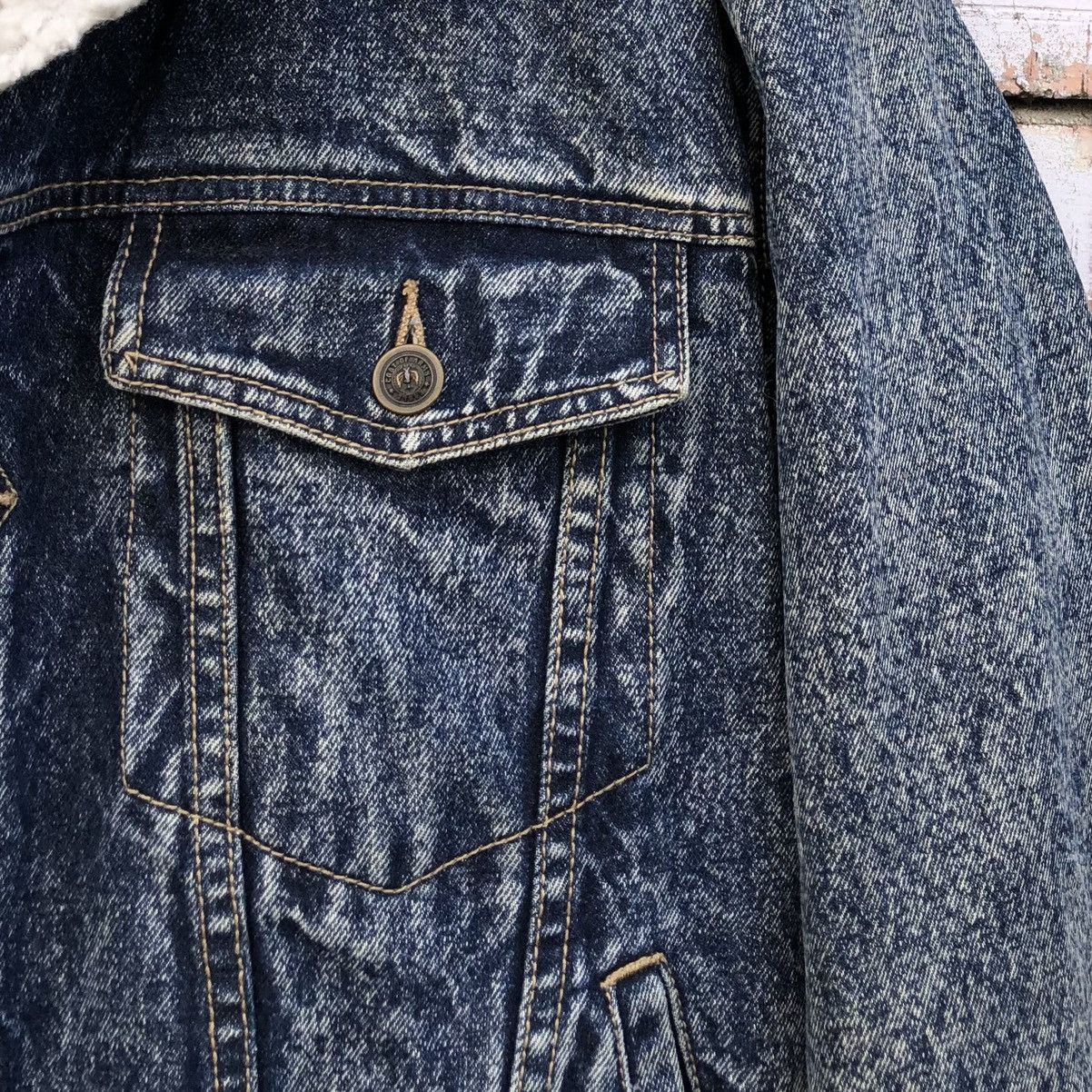 Vintage Vintage Denim Blue washed Lined Sherpa Jacket By Express Size US L / EU 52-54 / 3 - 4 Thumbnail