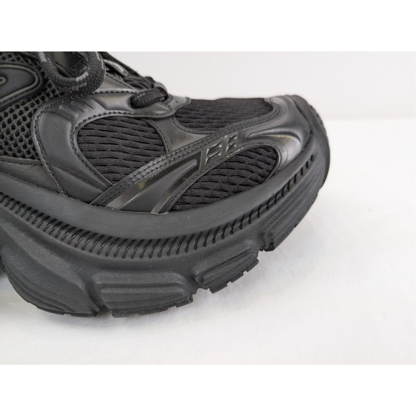 Balenciaga o1rshd1 Q:2 / 10XL Mesh Sneaker TPU PU Sneakers in Black Size US 12 / EU 45 - 4 Thumbnail