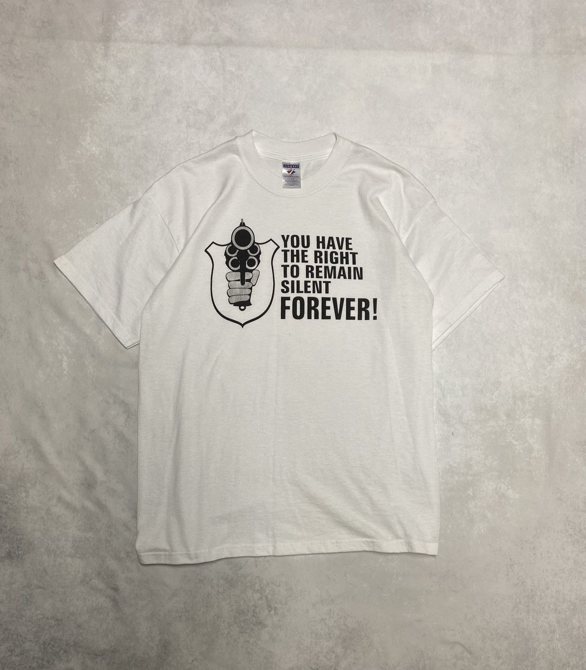 Jerzees × Vintage Crazy Vintage Streetwear 2000’s Y2K Cop Gun Parody Tee M Size US M / EU 48-50 / 2 - 1 Thumbnail