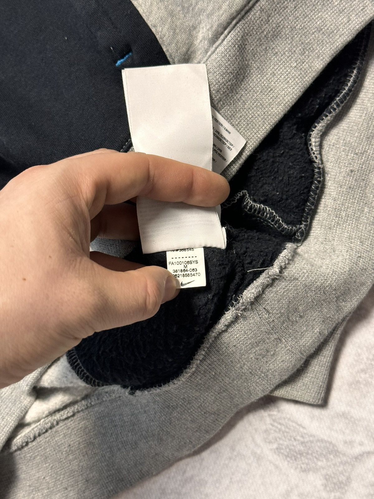 Nike × Vintage 00s Nike Vintage Big Logo Center Swoosh Oversize Hoodie Y2K Size US M / EU 48-50 / 2 - 7 Thumbnail