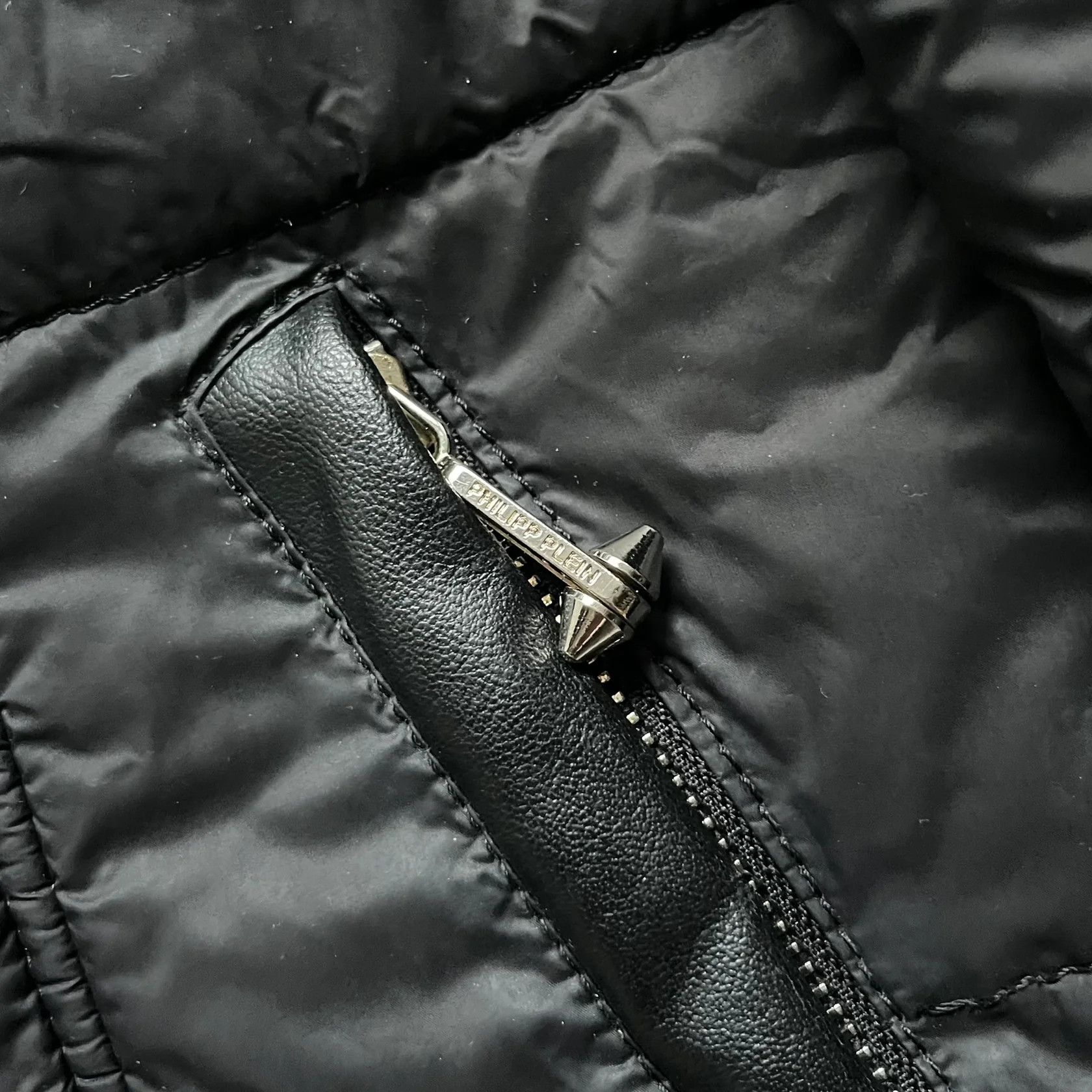 Philipp Plein Philipp Plein 2010's Fur Hood Puffer Jacket Size M / US 6-8 / IT 42-44 - 7 Thumbnail
