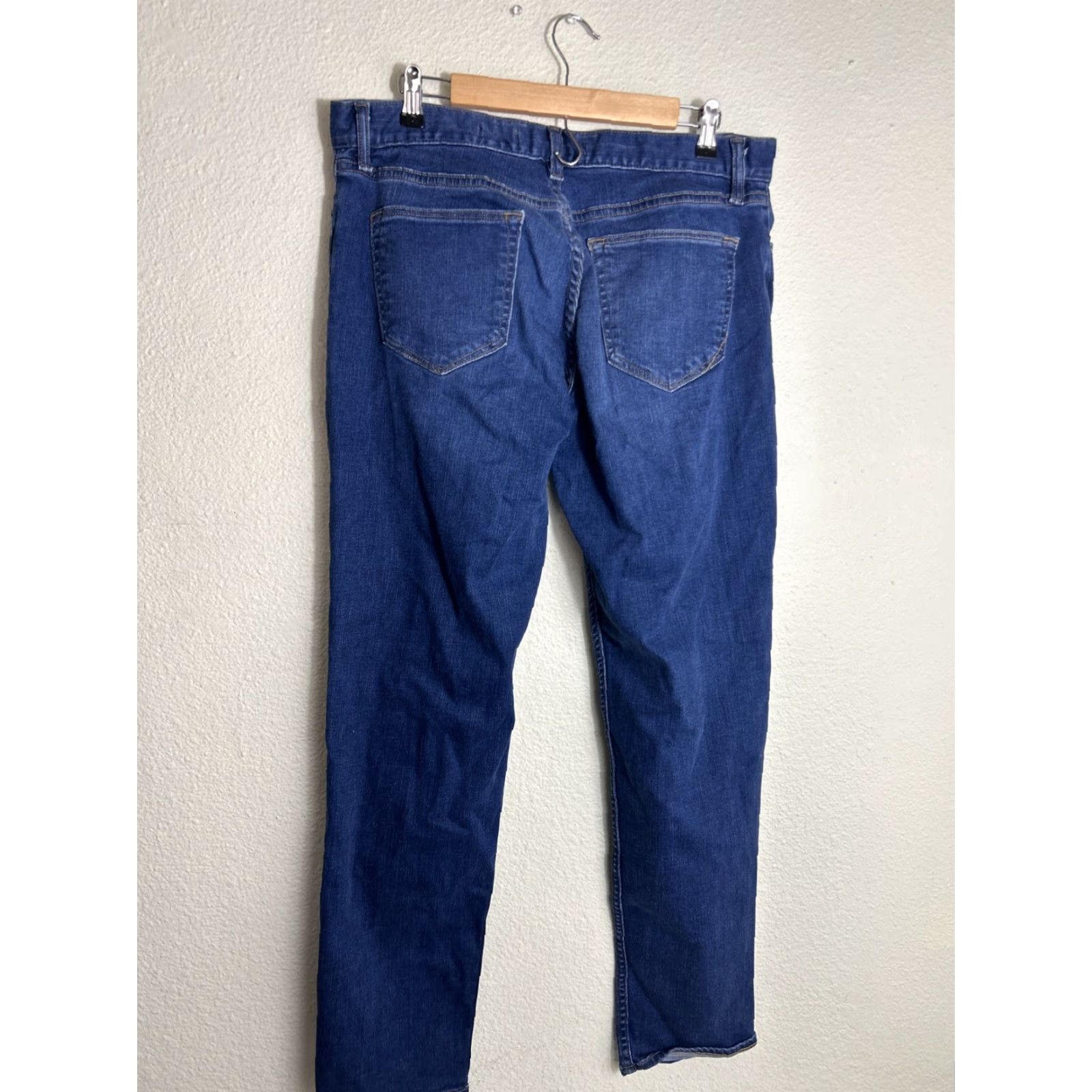 Banana Republic BANANA REPUBLIC Jeans Skinny Leg Dark Wash Blue Denim Men 34x32 Regular Inseam 32" Size US 34 / EU 50 - 7 Thumbnail