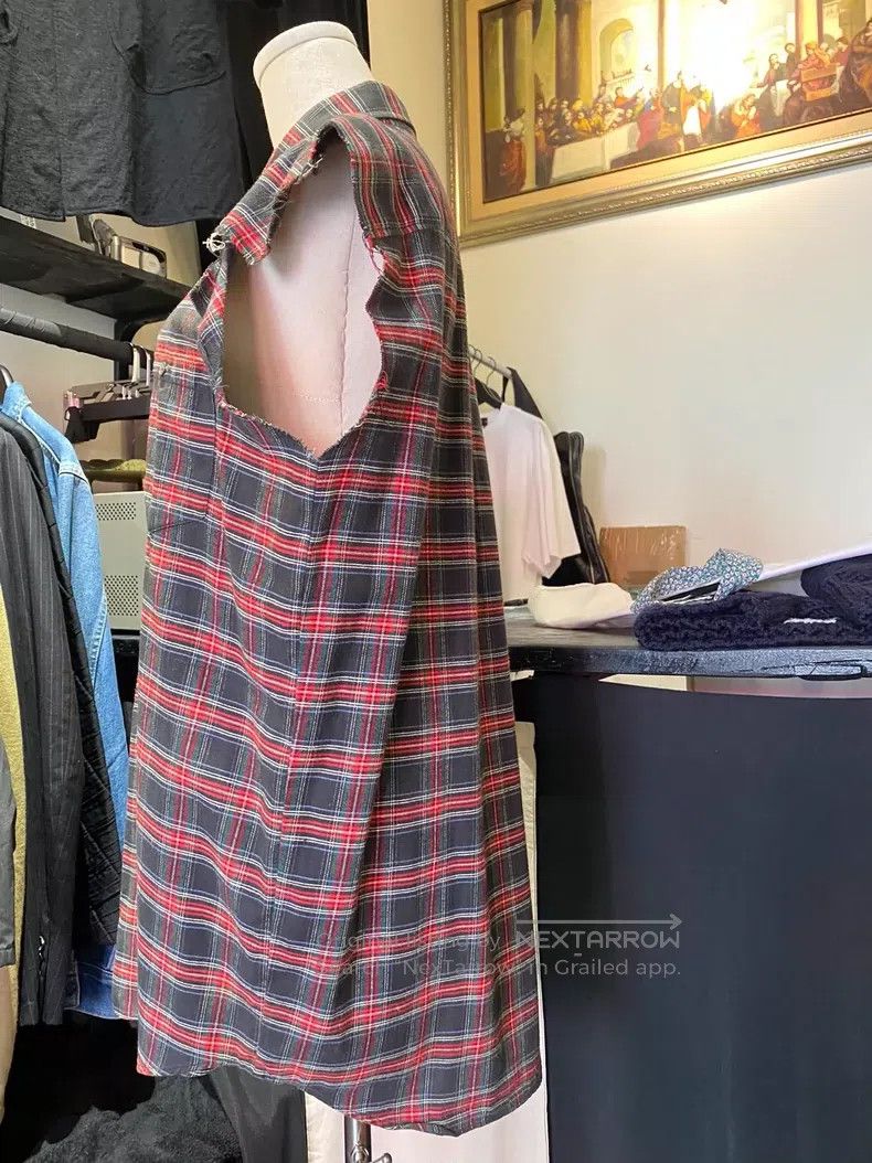 Raf Simons Raf Simons Sleeveless off-the-shoulder Archive Size US S / EU 44-46 / 1 - 3 Thumbnail