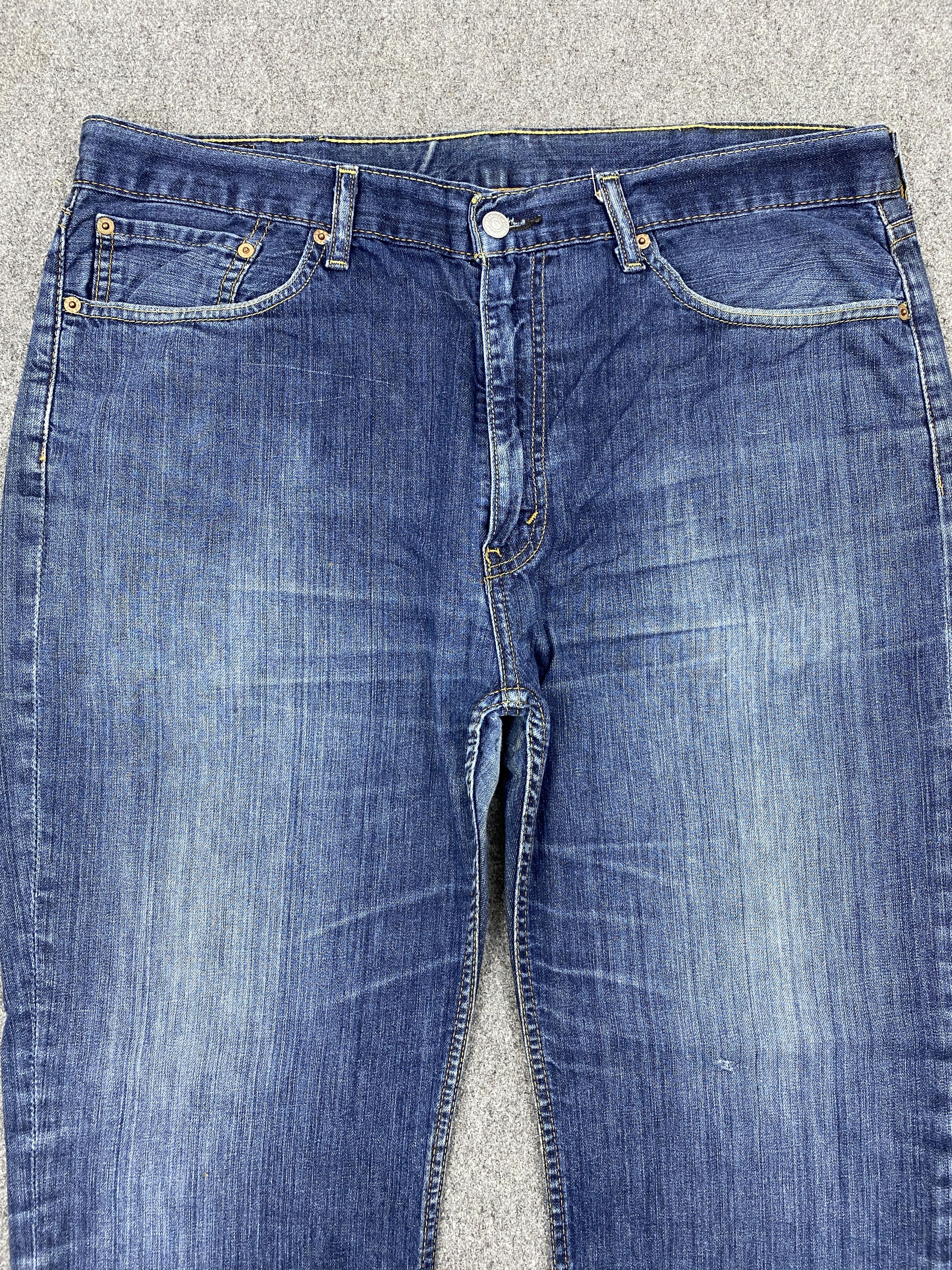 Levi's Vintage Levis 514 Faded Blue Jeans 36x30 S0039 Size US 36 / EU 52 - 2 Thumbnail