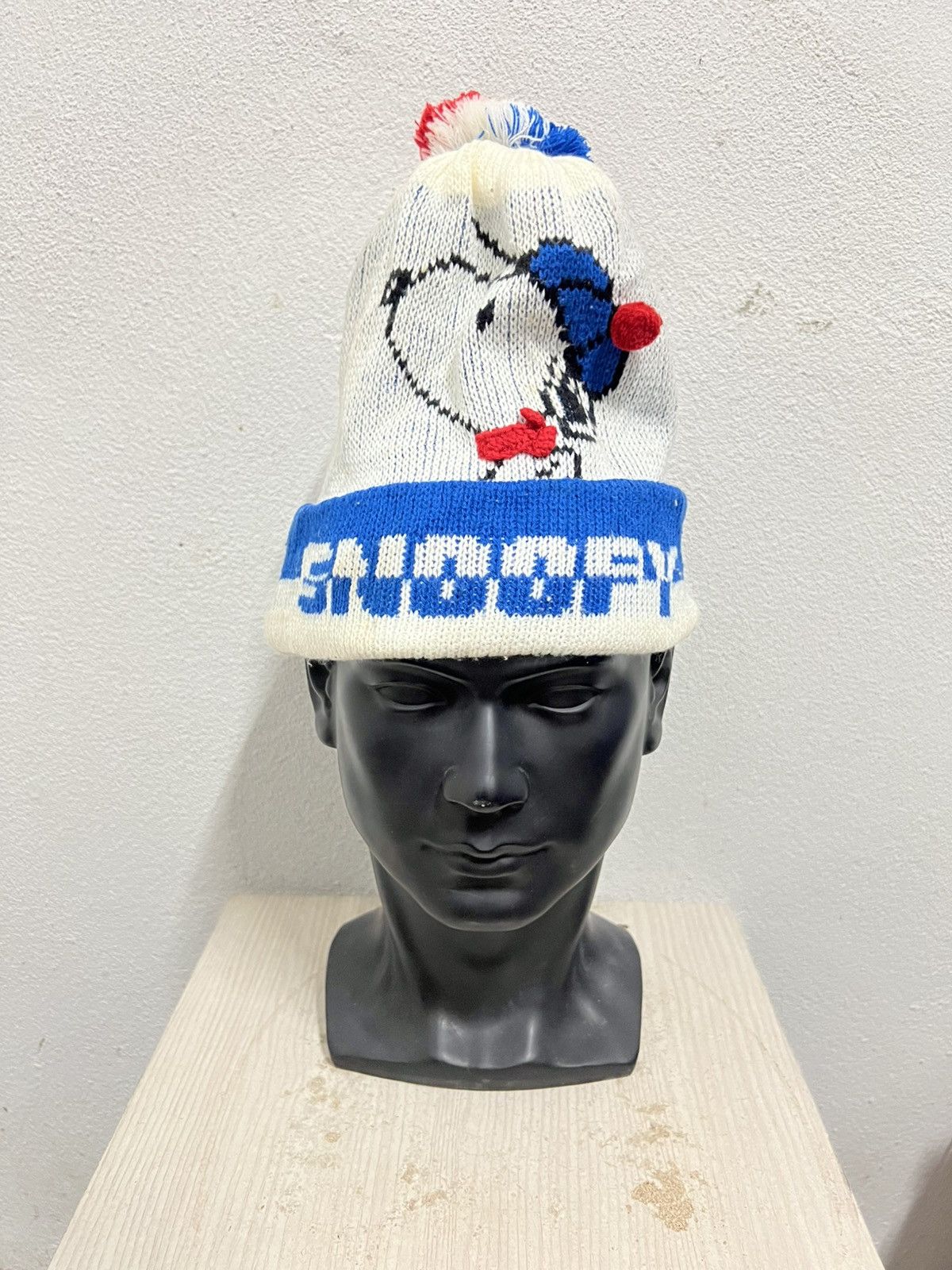 Peanuts Vintage Peanuts Snoopy Cartoon Beanie Hat Size ONE SIZE - 2 Thumbnail