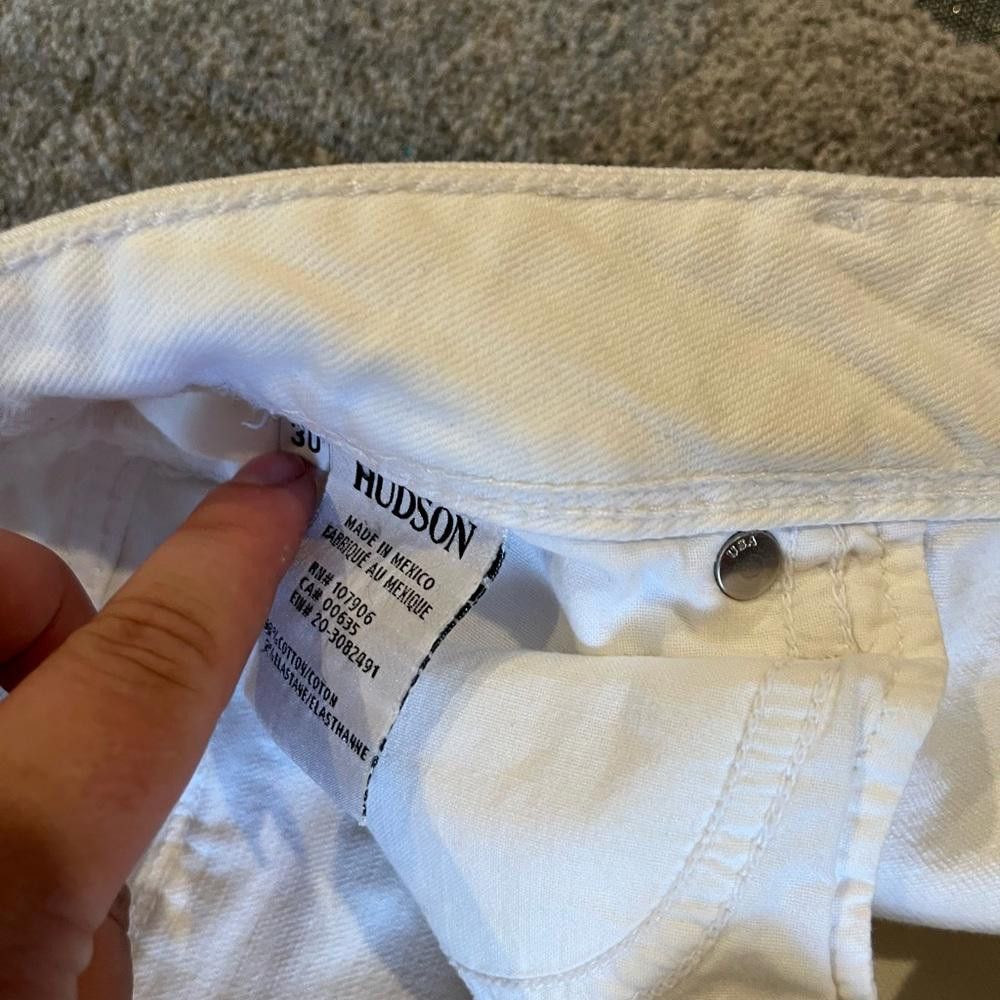 Designer Hudson Croxley thick short Size 30" / US 8 / IT 44 - 5 Thumbnail