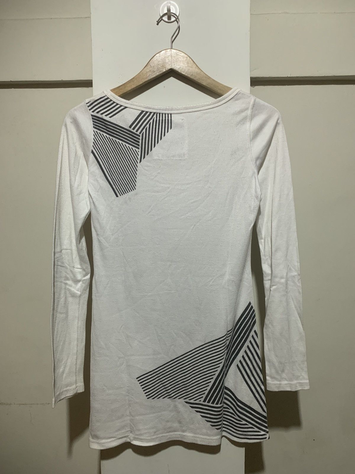 Lip Service Lip Service Women Long Sleeve Hysteric Glamour Style Tee Size L / US 10 / IT 46 - 13 Thumbnail