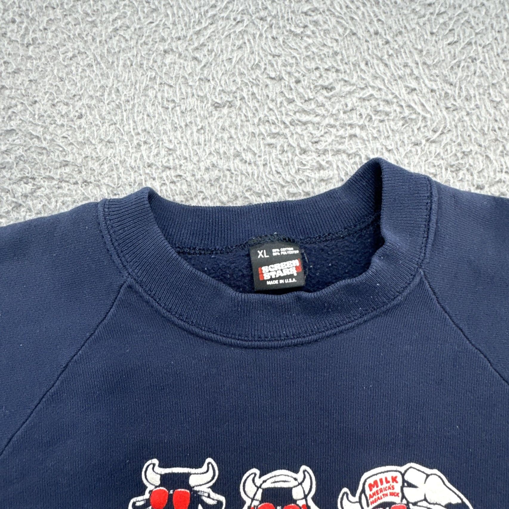 Vintage VINTAGE Some Of My Best Friends Are Cows American Dairy Association Sweatshirt XL Blue Mens Crew Neck Pullover 50/50 Cotton Polyester Screen Stars Size US XL / EU 56 / 4 - 3 Thumbnail