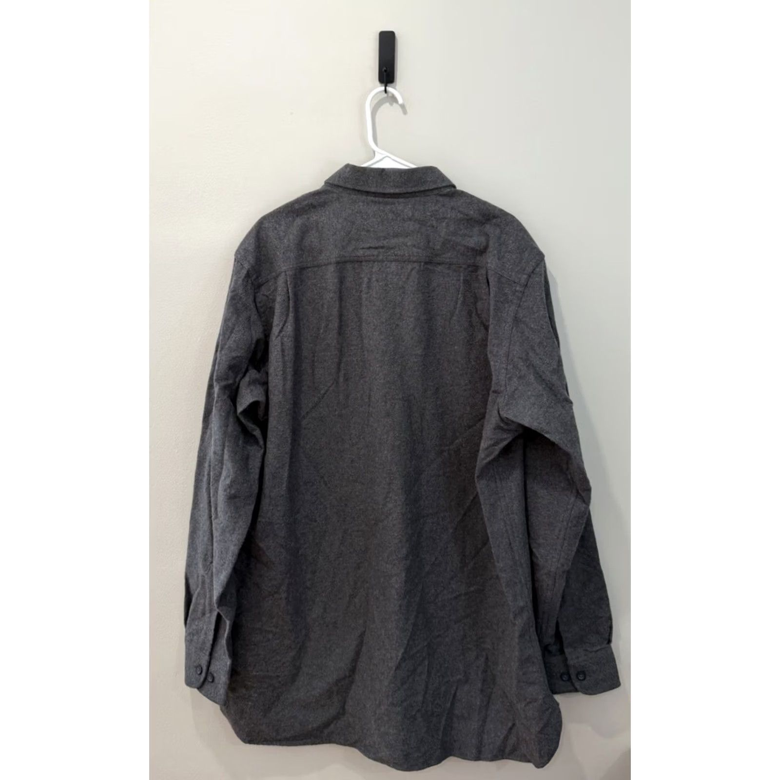 Vintage LL Bean Shirt Men's XLT Tall Gray Heavyweight Cotton Long Sleeve Button Size US XL / EU 56 / 4 - 2 Thumbnail
