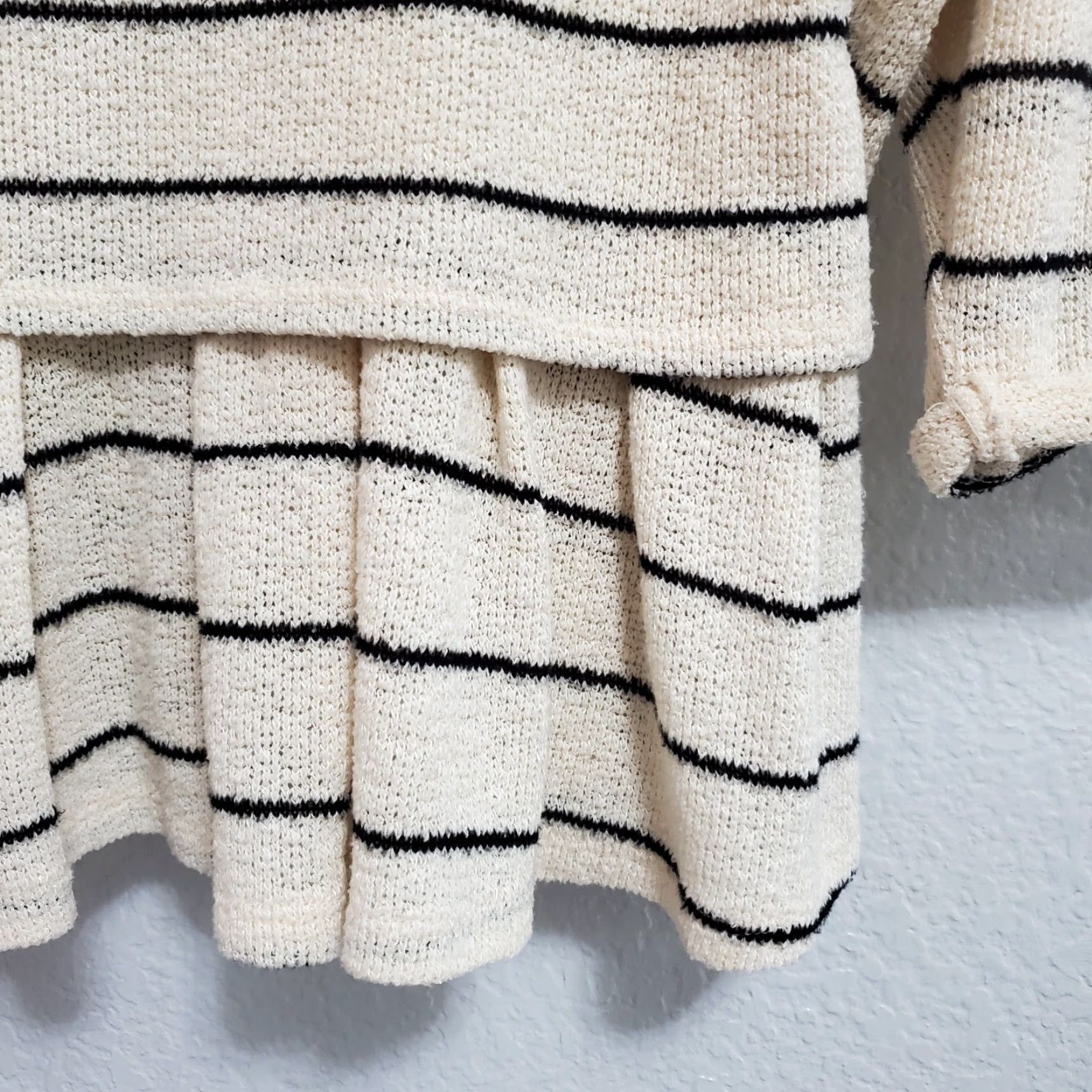 Anthropologie Anthropologie Postmark Top Women S Ivory Black Striped 3/4 Sleeve Tie Back Layered Knit Sweater Top Size S / US 4 / IT 40 - 6 Thumbnail